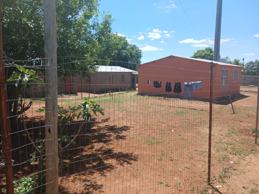 2 Bedroom Property for Sale in Sejake Free State